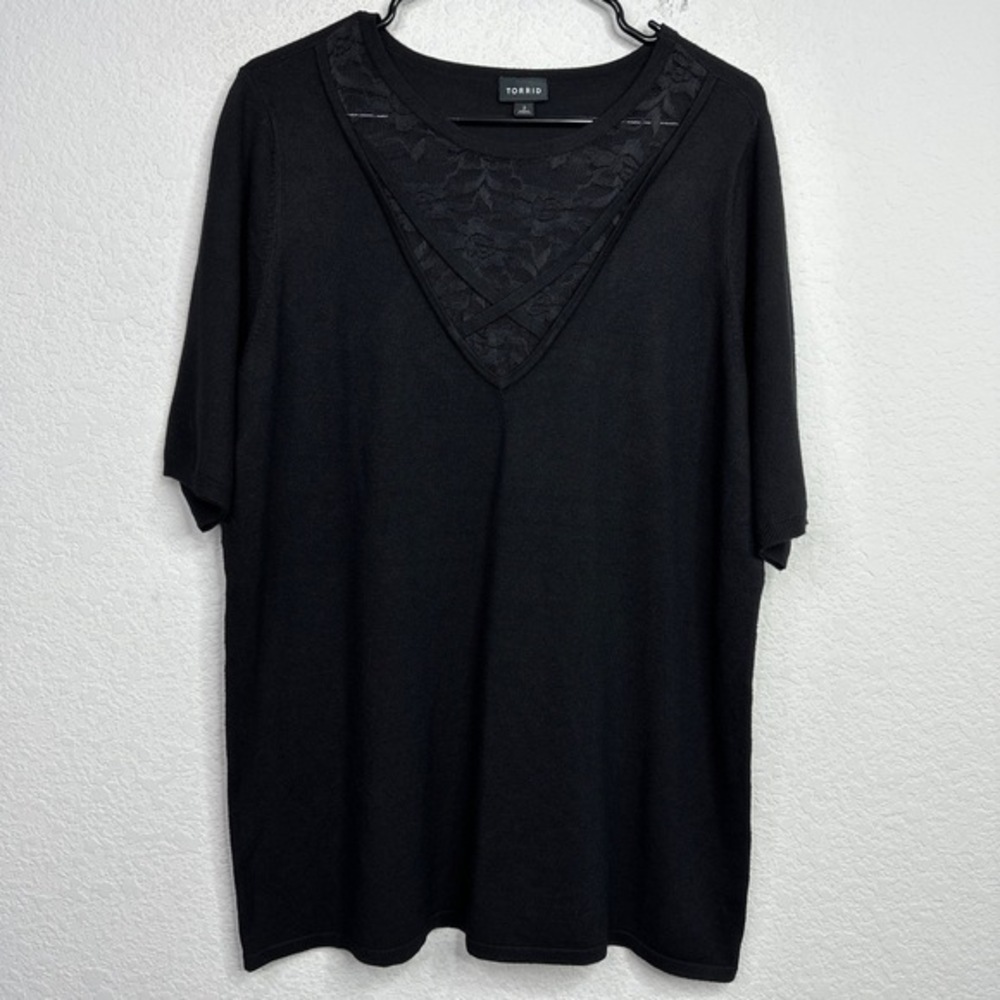 Torrid Sweater Womens Size 2/2X Black Lace Short Sleeve Tunic Whimsigoth Career